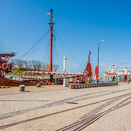 Apartamenty Sun & Snow Rezydencja Kapitanska Kołobrzeg Exteriör bild