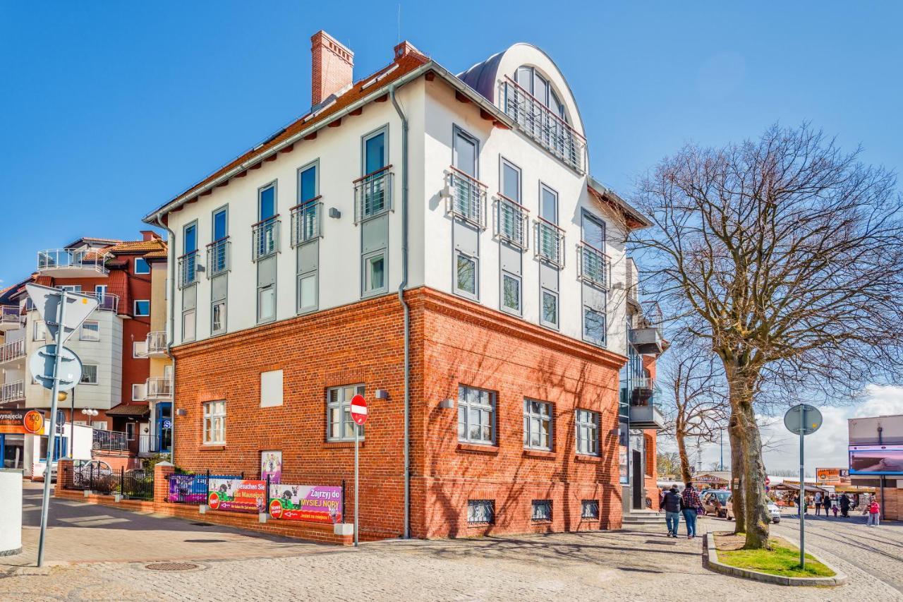 Apartamenty Sun & Snow Rezydencja Kapitanska Kołobrzeg Exteriör bild
